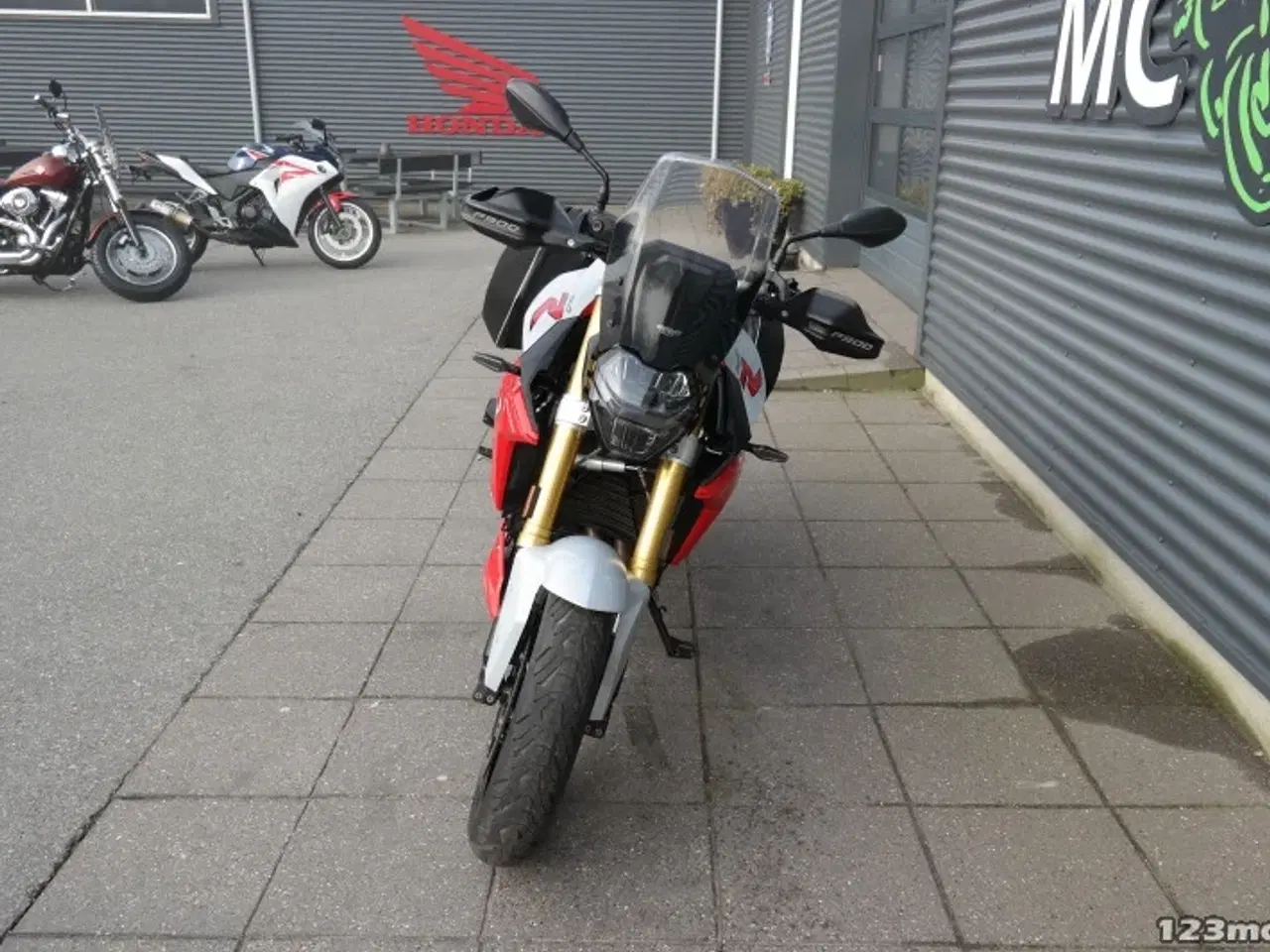 Billede 14 - BMW F 900 R MC-SYD       BYTTER GERNE