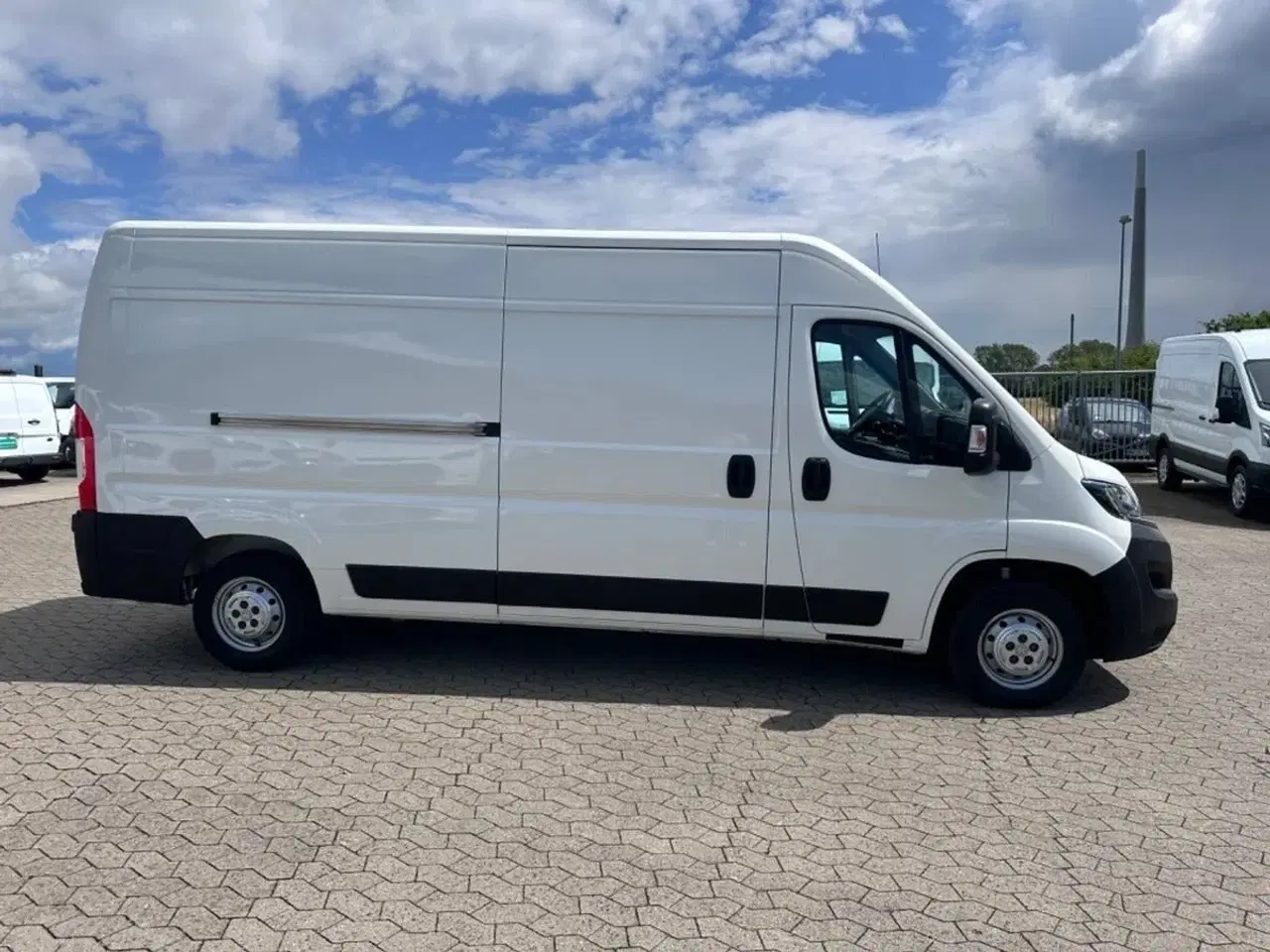 Billede 5 - Peugeot Boxer 335 2,2 BlueHDi 140 L3H2 Premium