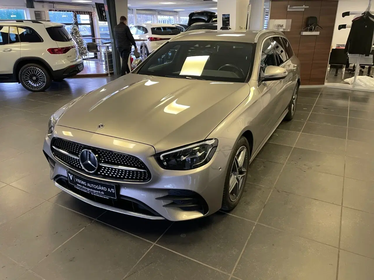 Billede 2 - Mercedes E300 e 2,0 Advantage AMG stc. aut.