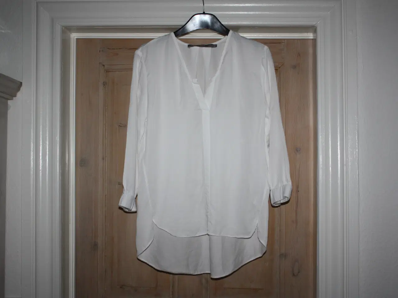 Billede 1 - Tiger of Sweden bluse str. S