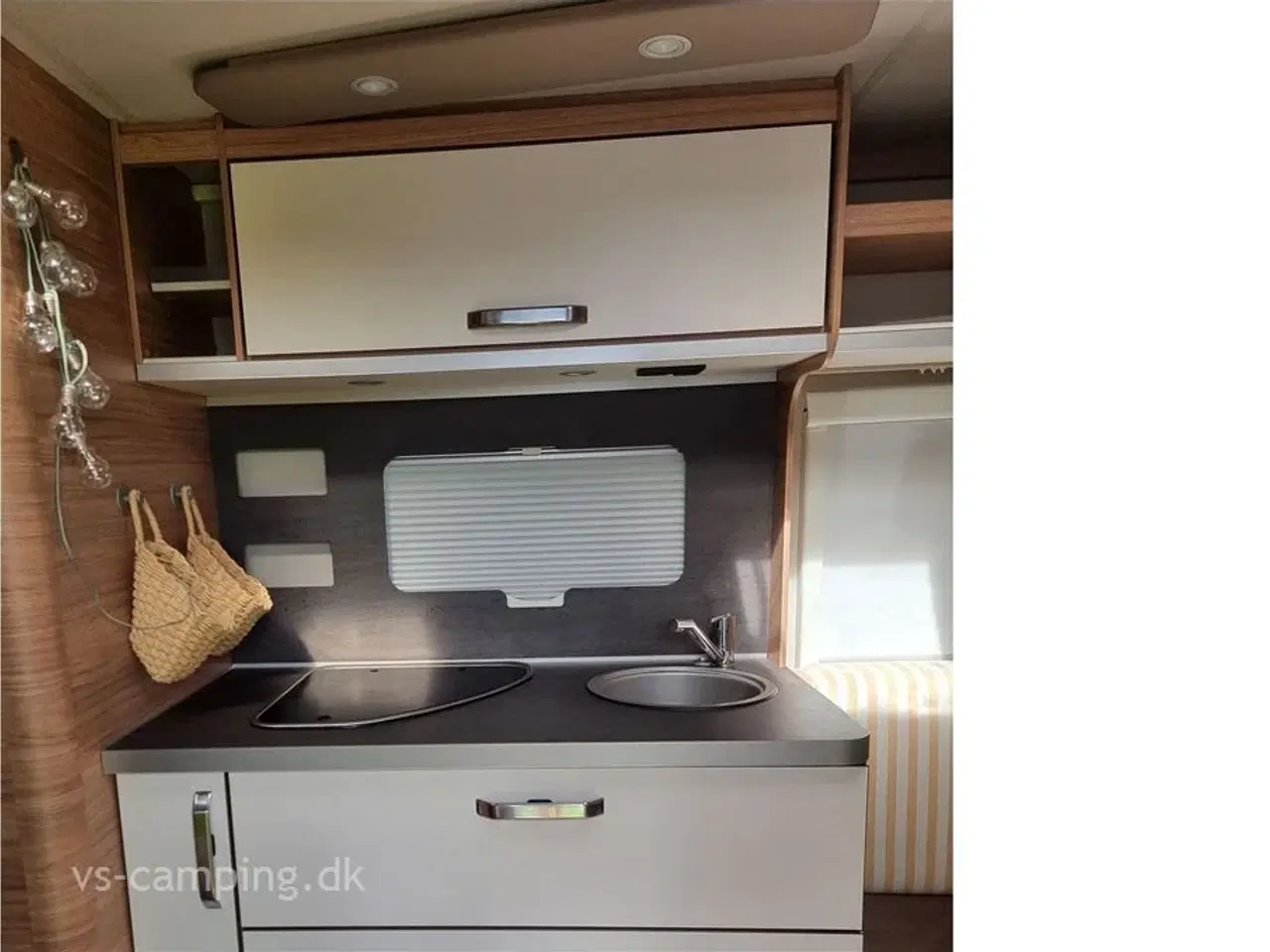 Billede 3 - 2022 - Weinsberg CaraOne 550 UK   DEN IDEELLE CAMPINGVOGN TIL DEN STORE FAMILIE 7 SOVEPLADSER