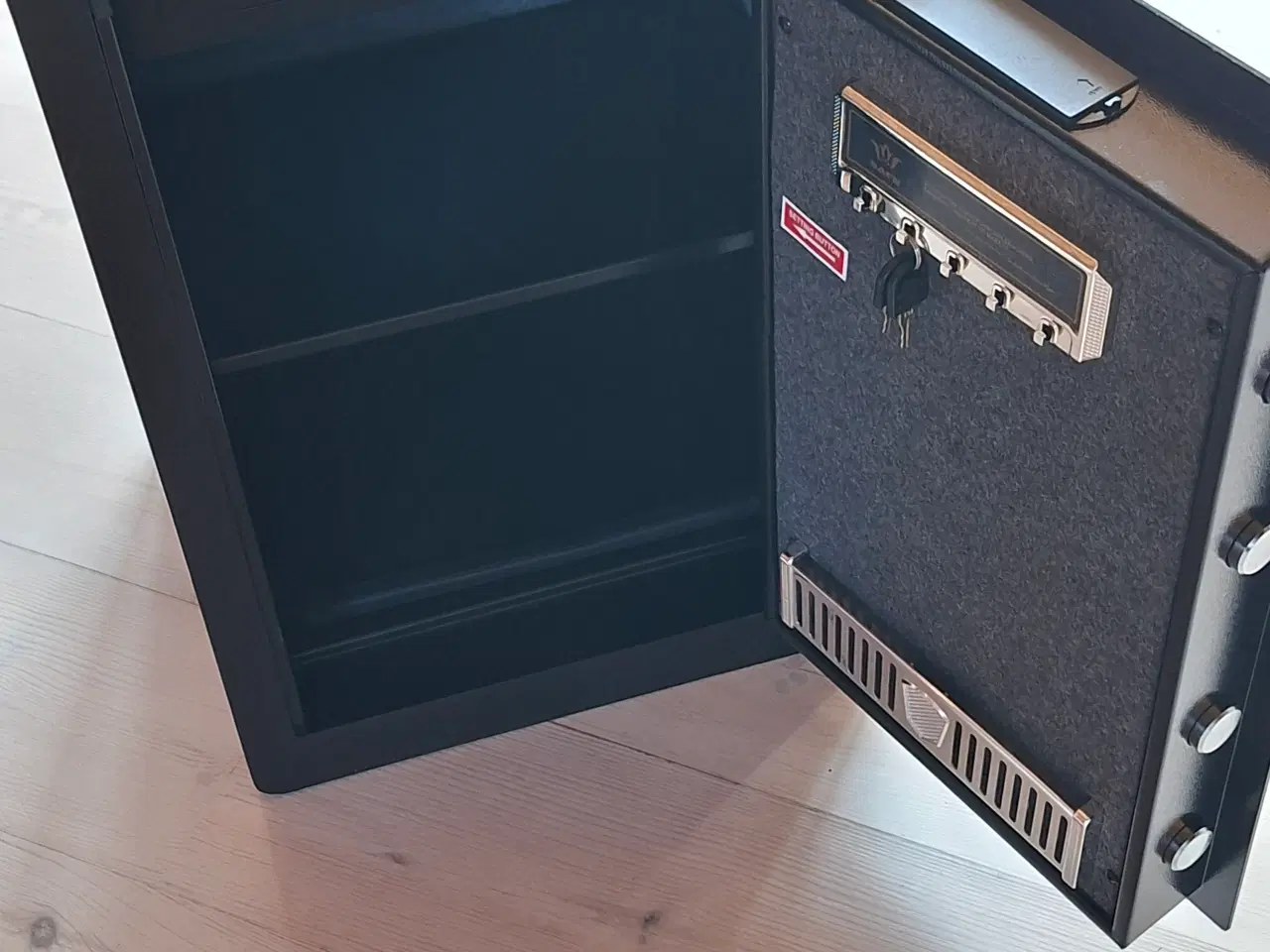 Billede 2 - Ny Sikkerheds Boks