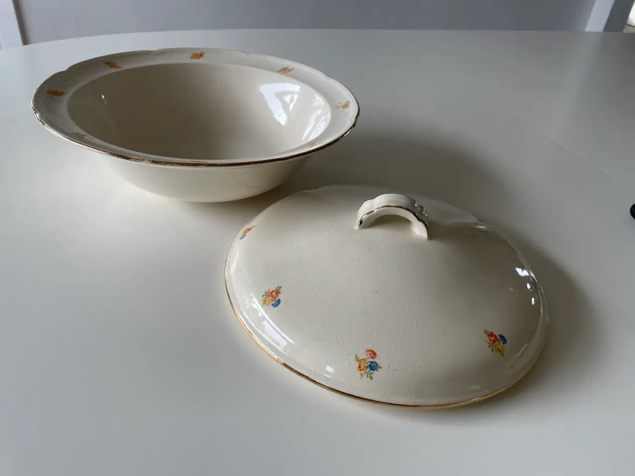 Billede 2 - Aluminia Anne Sofie lågfad