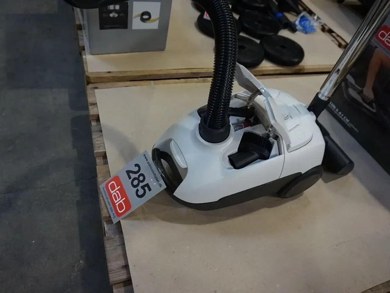 Billede 3 - Electrolux Clean 500 støvsuger med pose Hvid