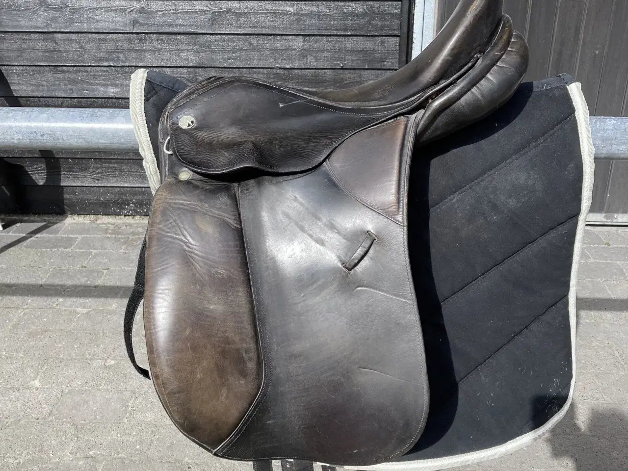 Billede 1 - Billig sort Kieffer dressursadel