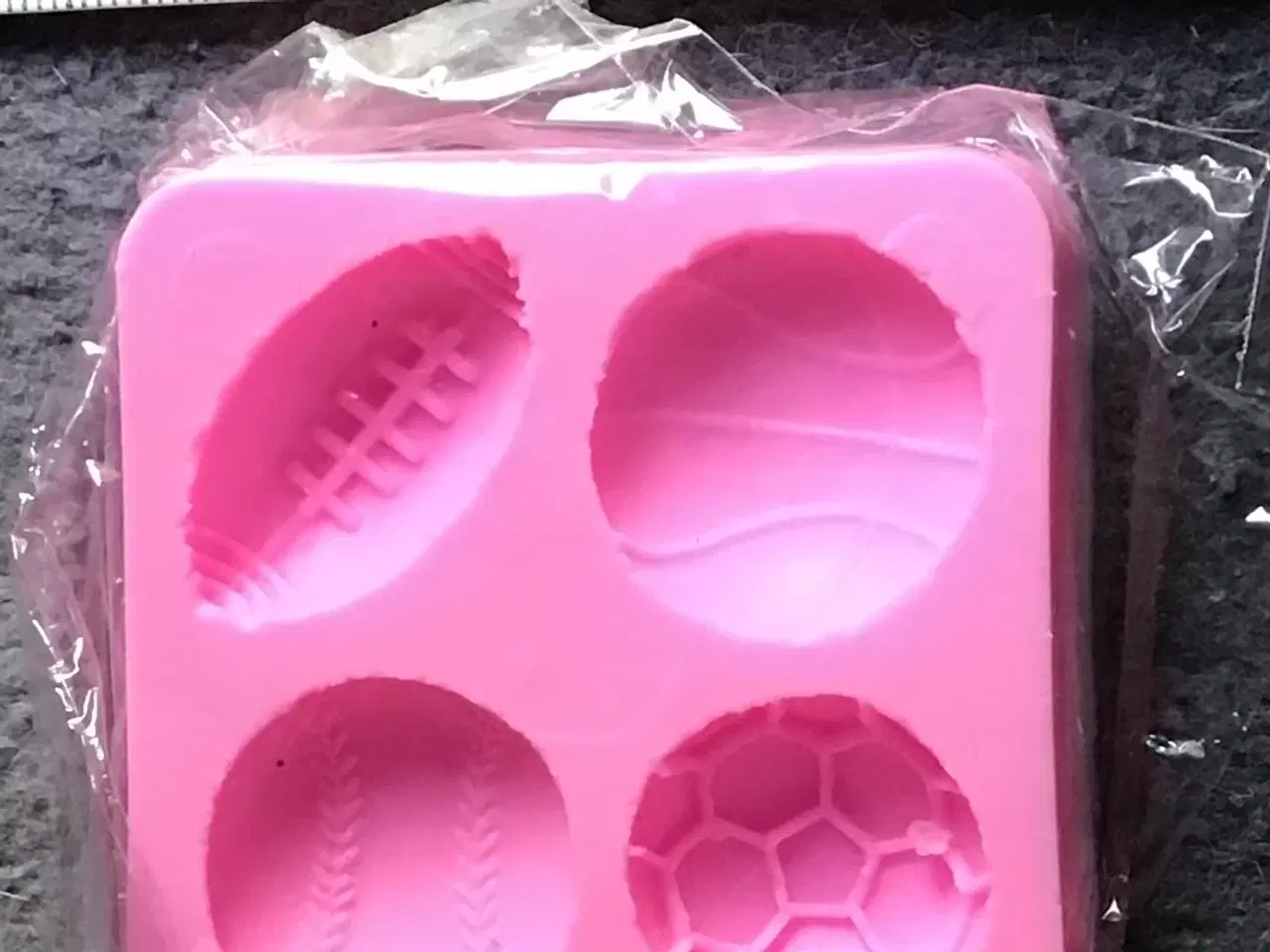 Billede 1 - Siliconeform bolde