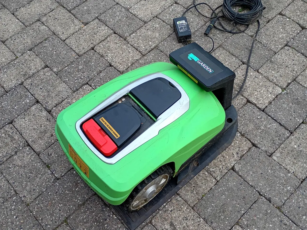 Billede 2 - Garden robotplæneklipper 900 m2