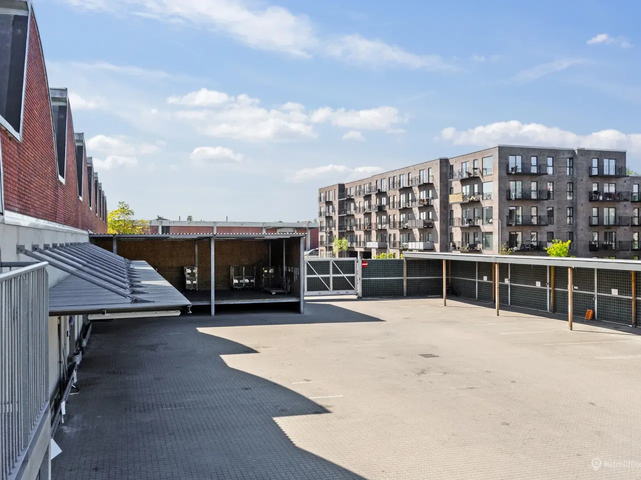 Billede 10 - Lager-og kontorlokaler med indhegnet gårdareal