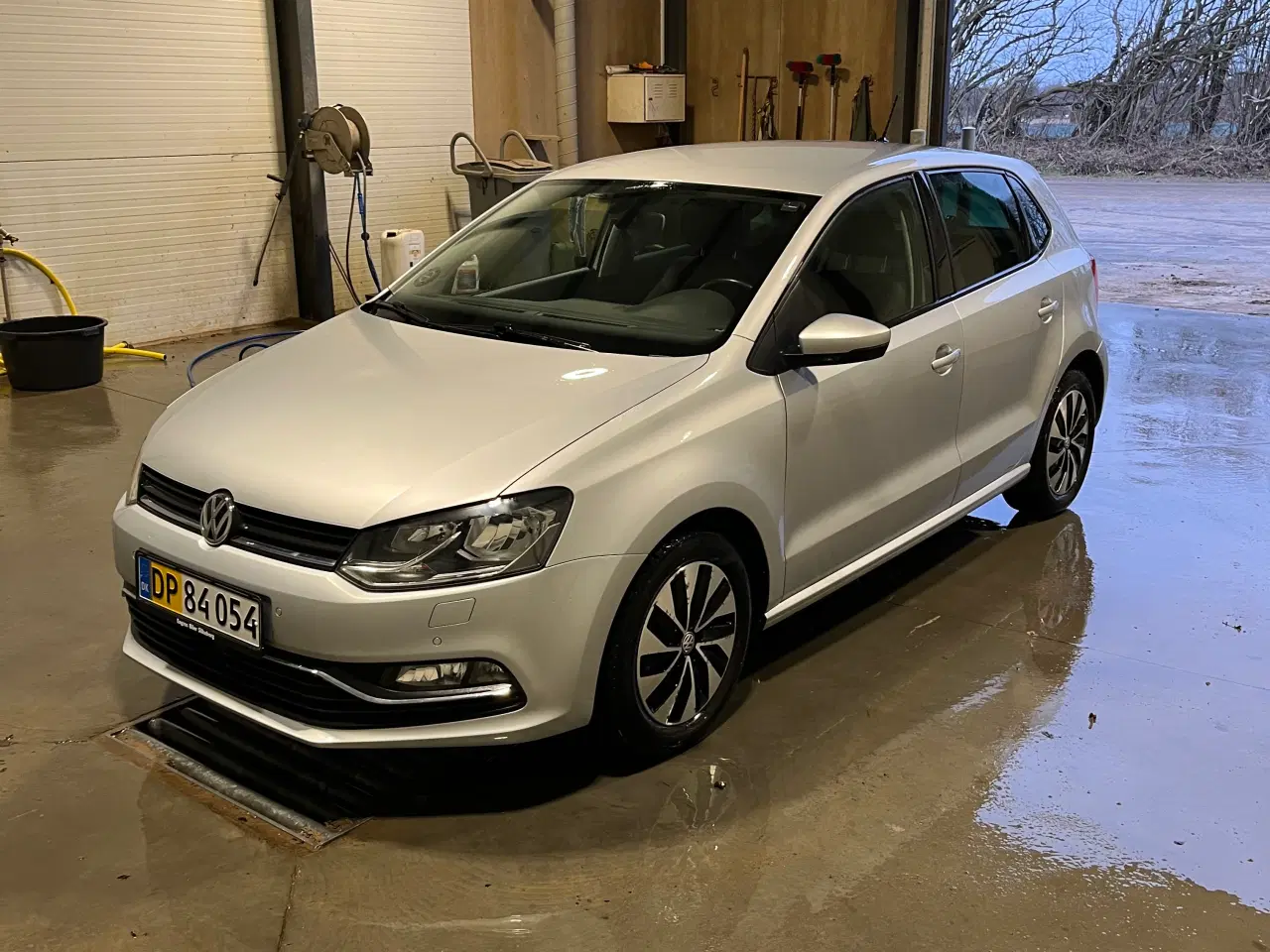 Billede 1 - Ny synet og serviceret polo sælges 