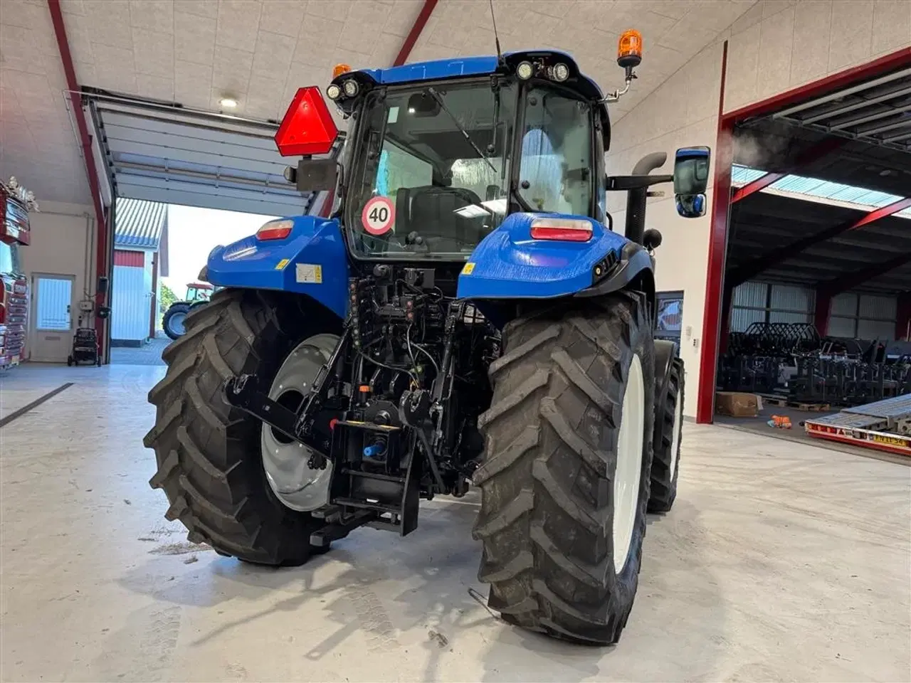 Billede 11 - New Holland T5.110 EC KUN 2700 TIMER OG AFFJEDRET KABINE!