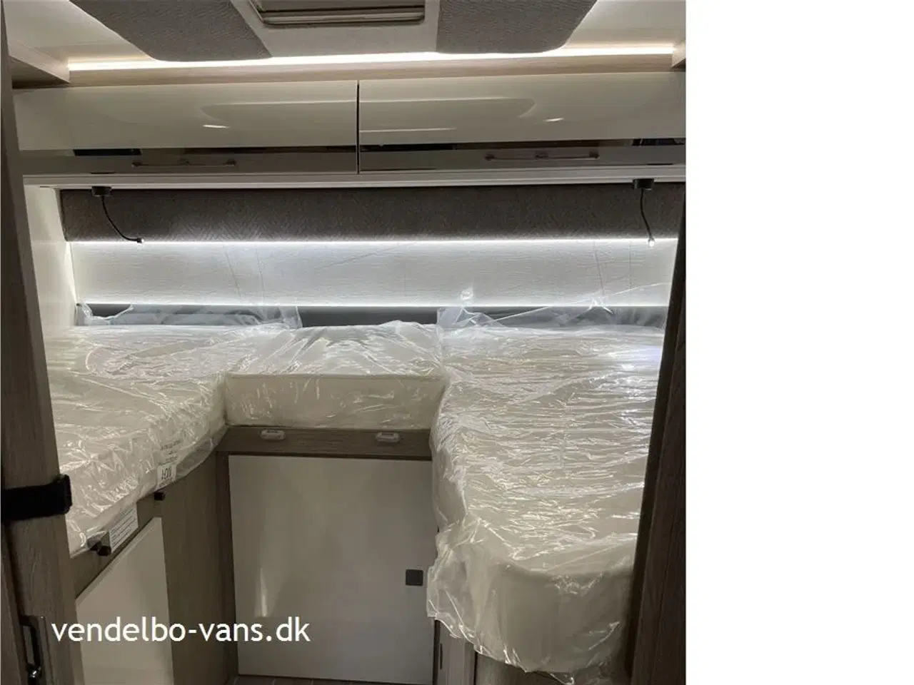 Billede 20 - 2025 - Rollerteam Zefiro 285 TL Zefiro det helt nye 2025 look med enkeltsenge og vario bad