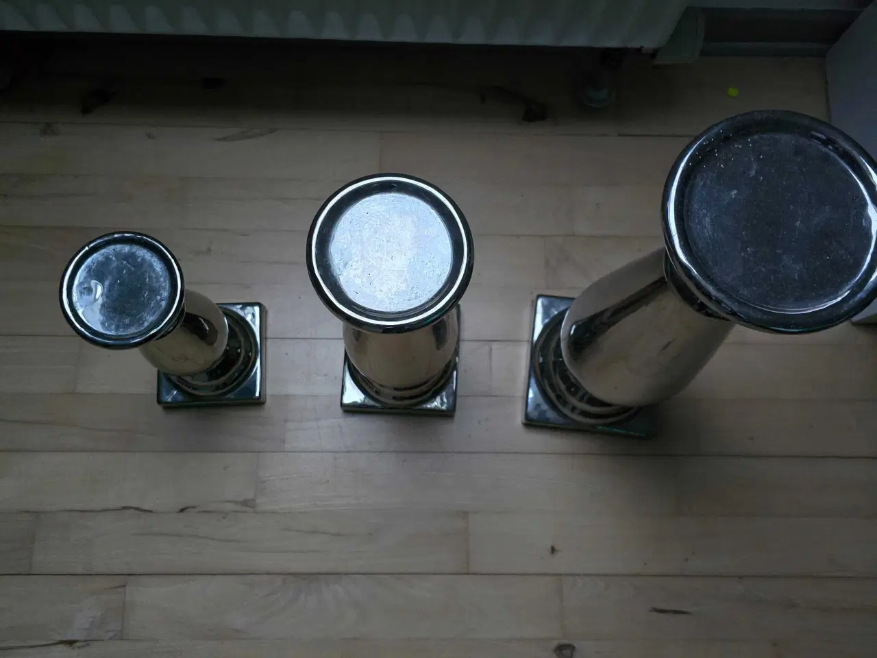 Billede 7 - Div puder, Bordlampe, sølv søjler til lys 