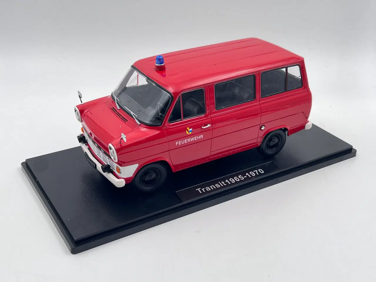 Billede 7 - 1965 Ford Transit Mk1 1:18  "Feurewehr" Brandbil  