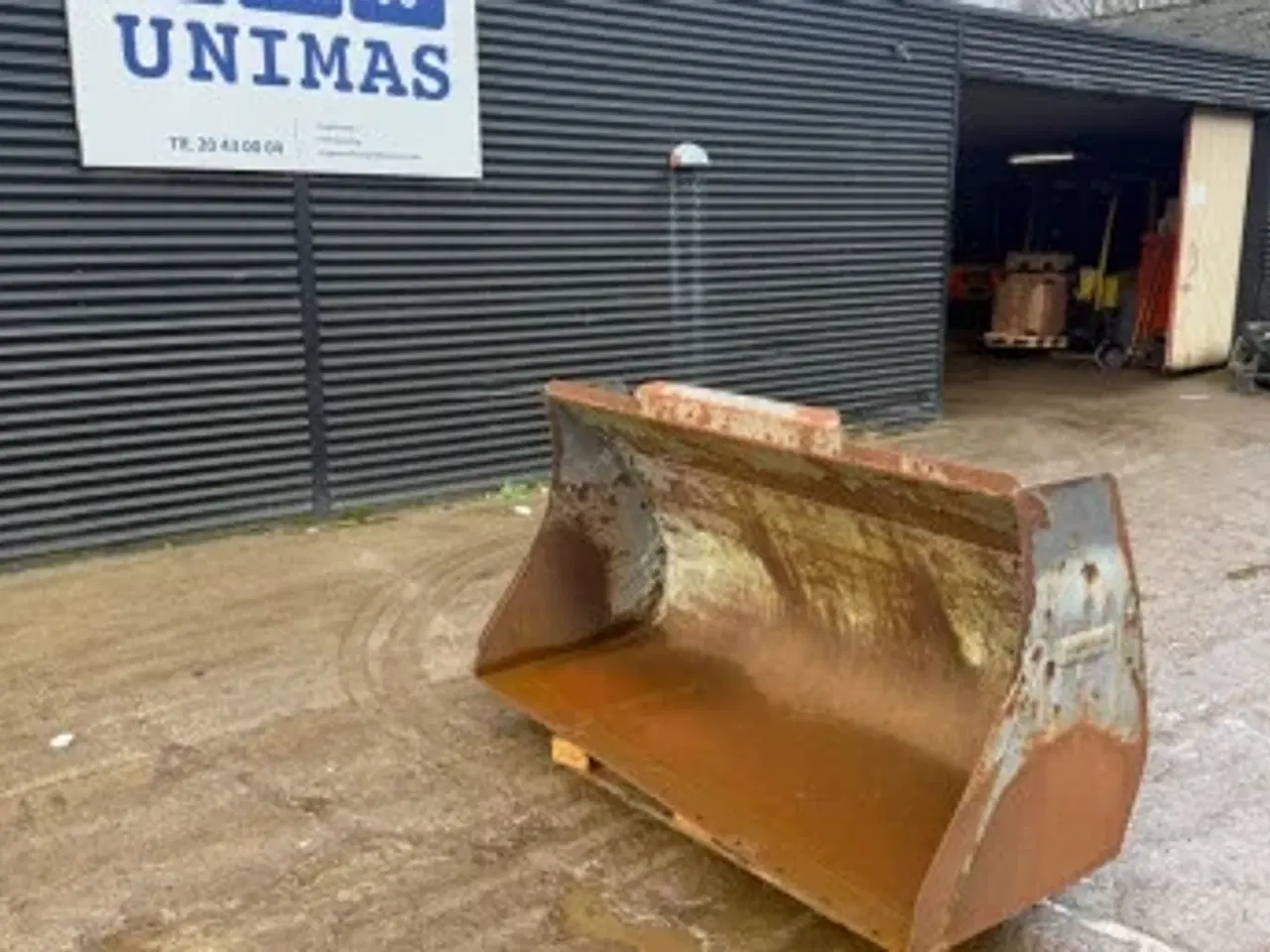 Billede 1 - Læsseskovl