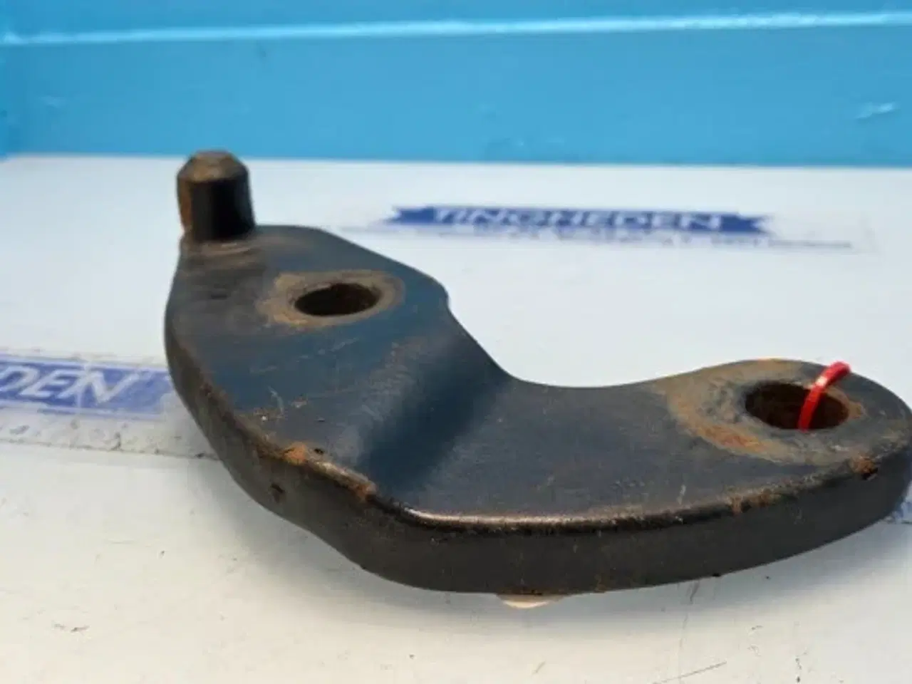 Billede 7 - New Holland TM165 Beslag R. 82006147