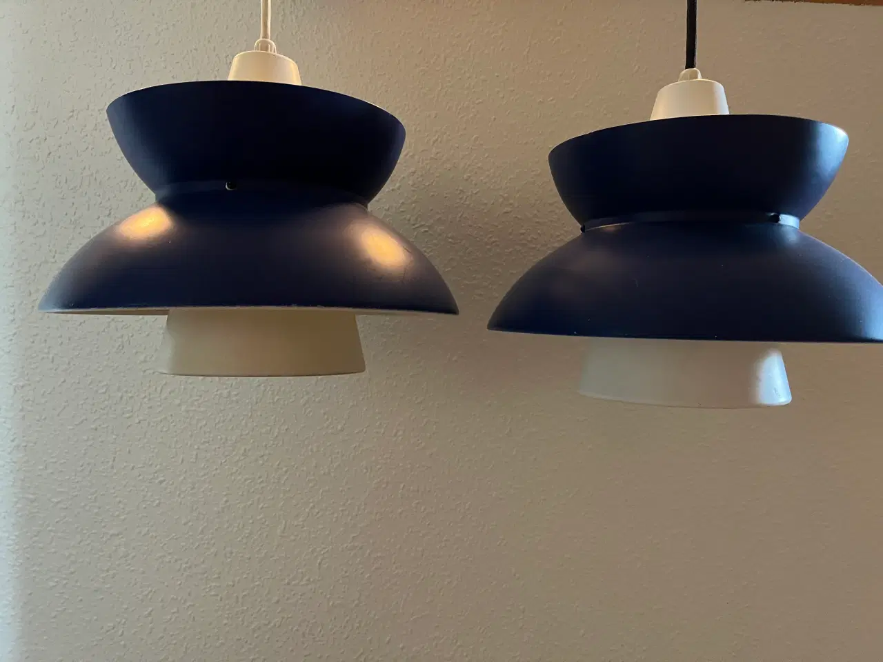 Billede 1 - Louis Poulsen Doo-wop loft lampe i blå.