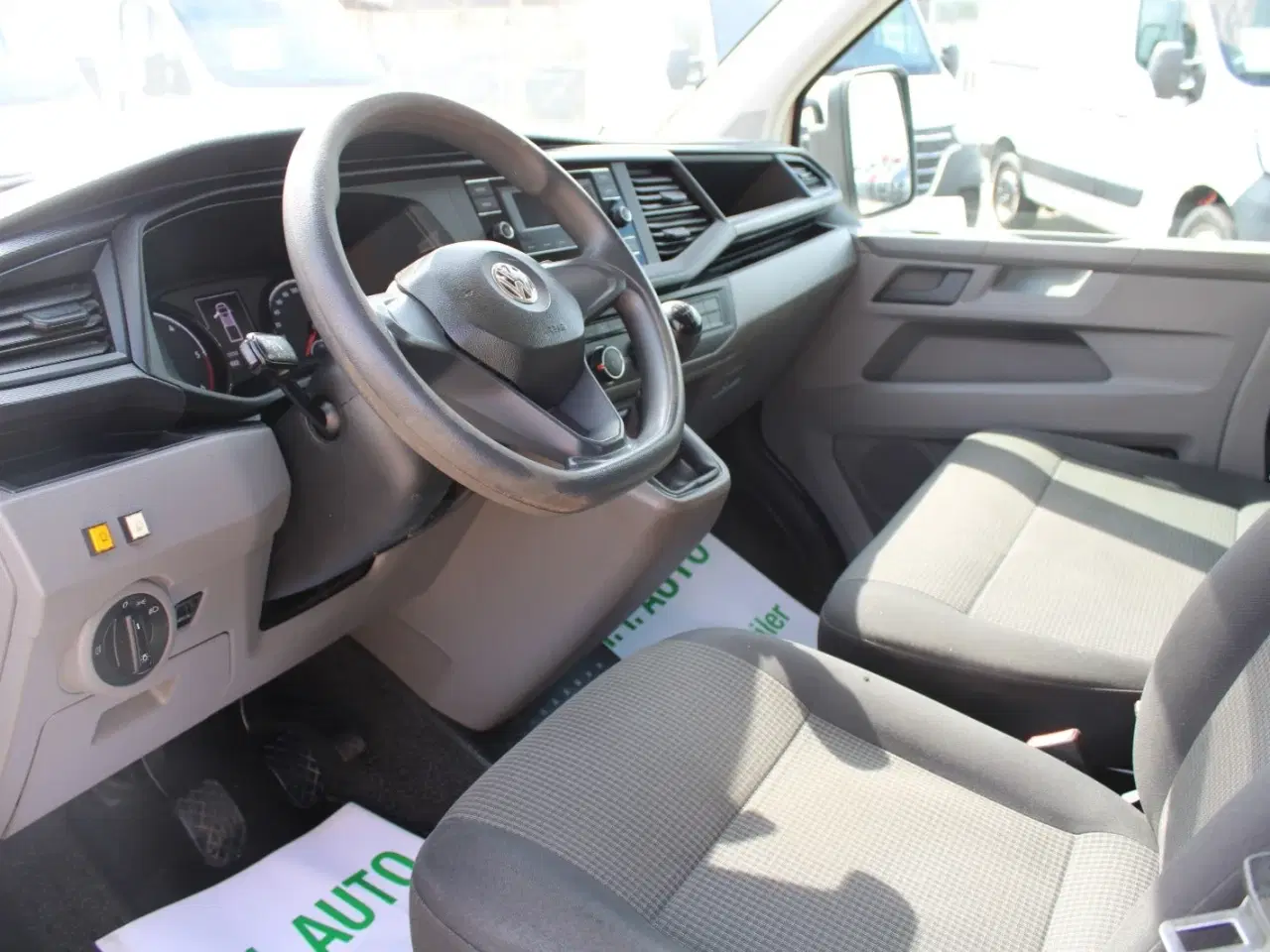Billede 3 - VW Transporter 2,0 TDi 90 Mandskabsvogn m/lad
