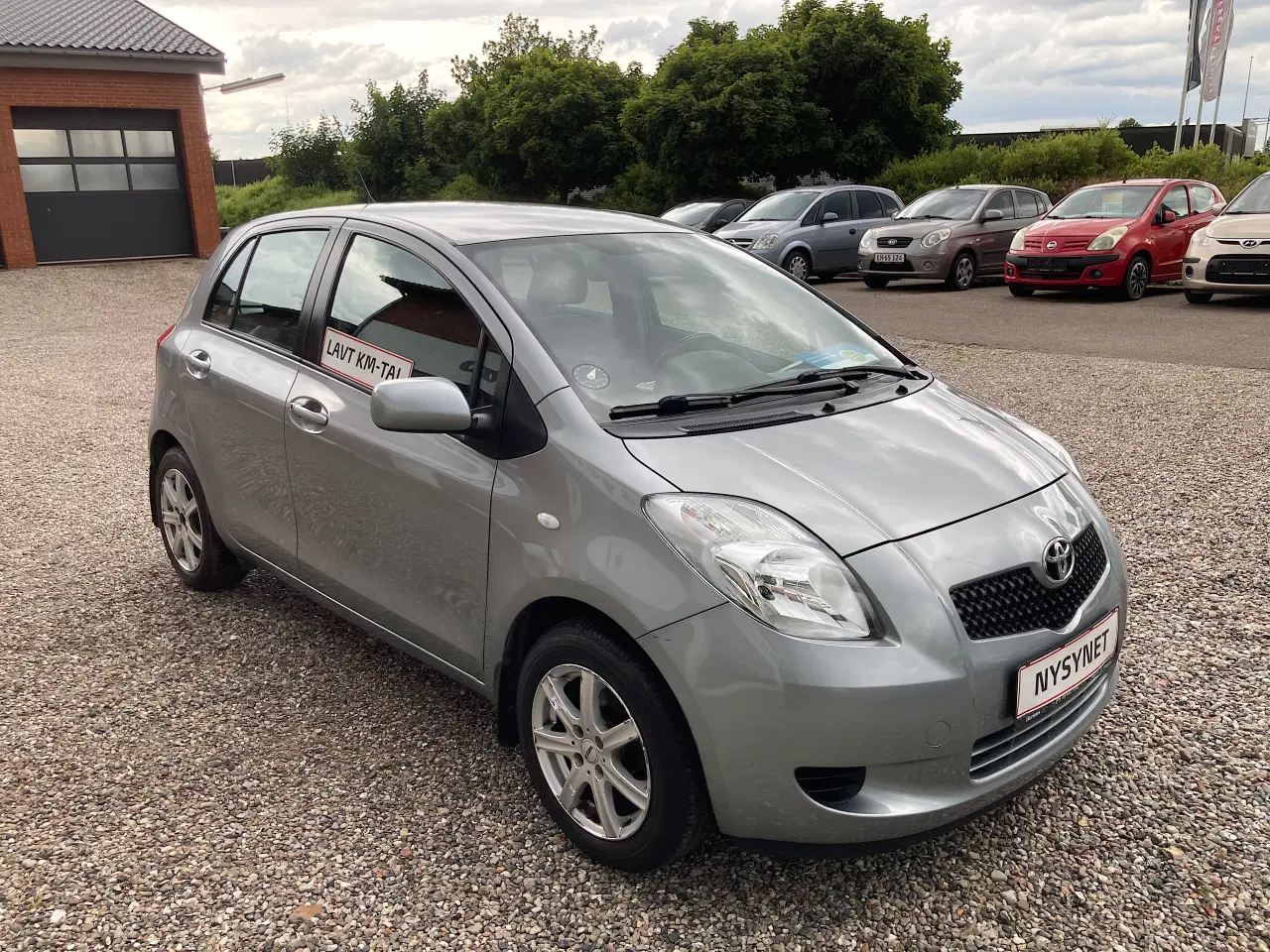 Billede 2 - Toyota Yaris Luna 1.3 Nysyn Lav km