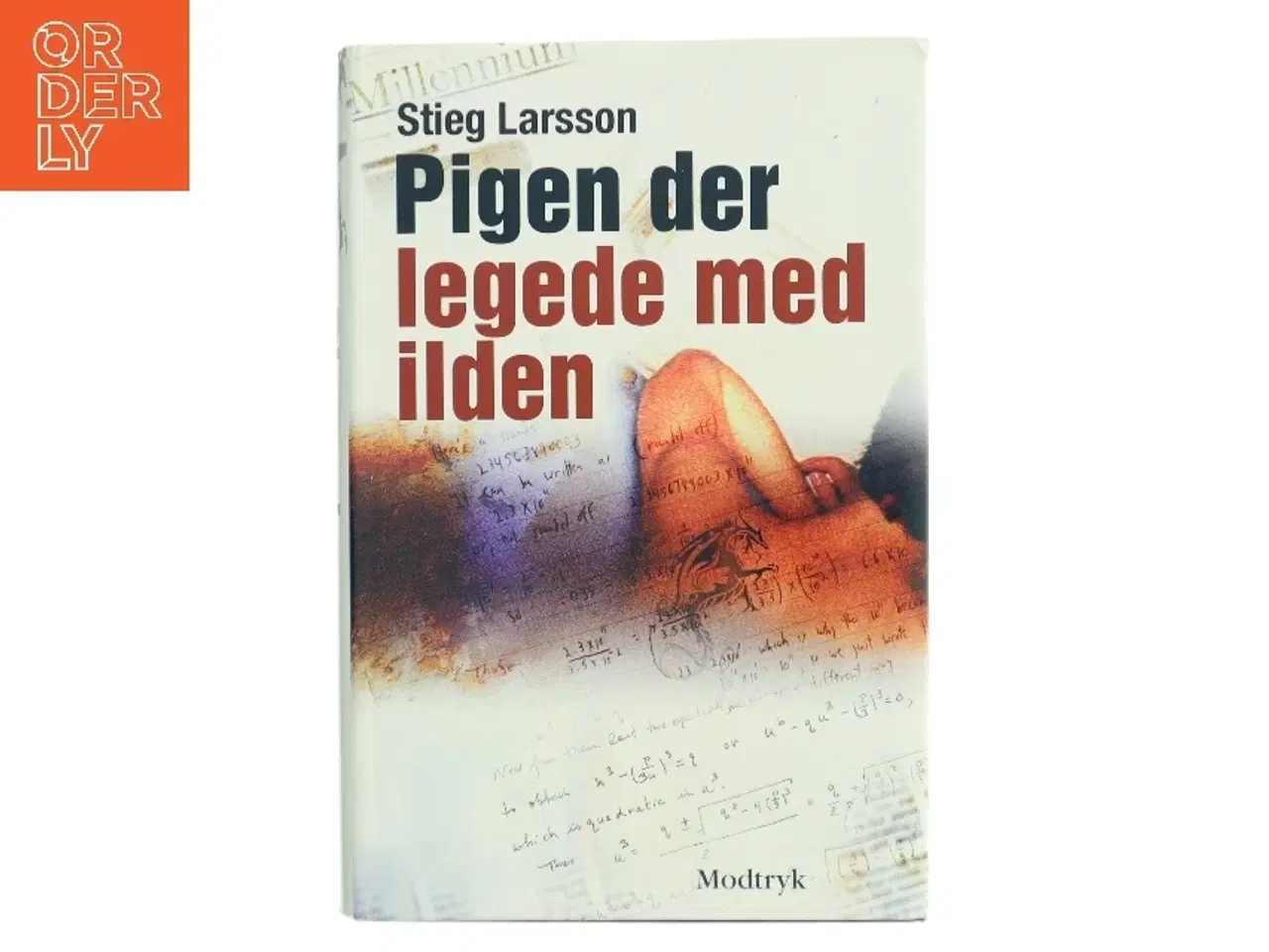 Billede 1 - Pigen der legede med ilden af Stieg Larsson (Bog)