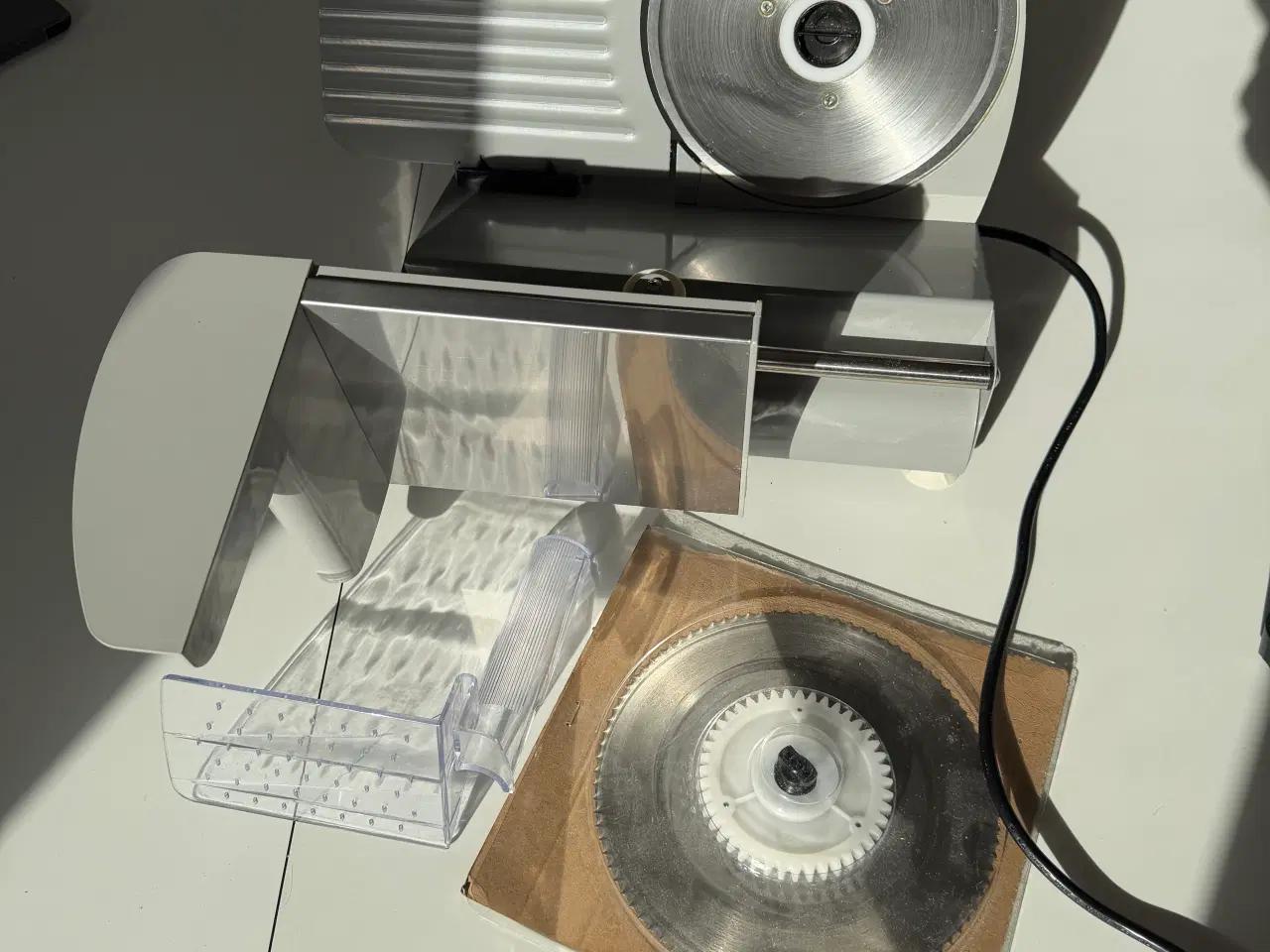 Billede 4 - Pålægsmaskine severin 