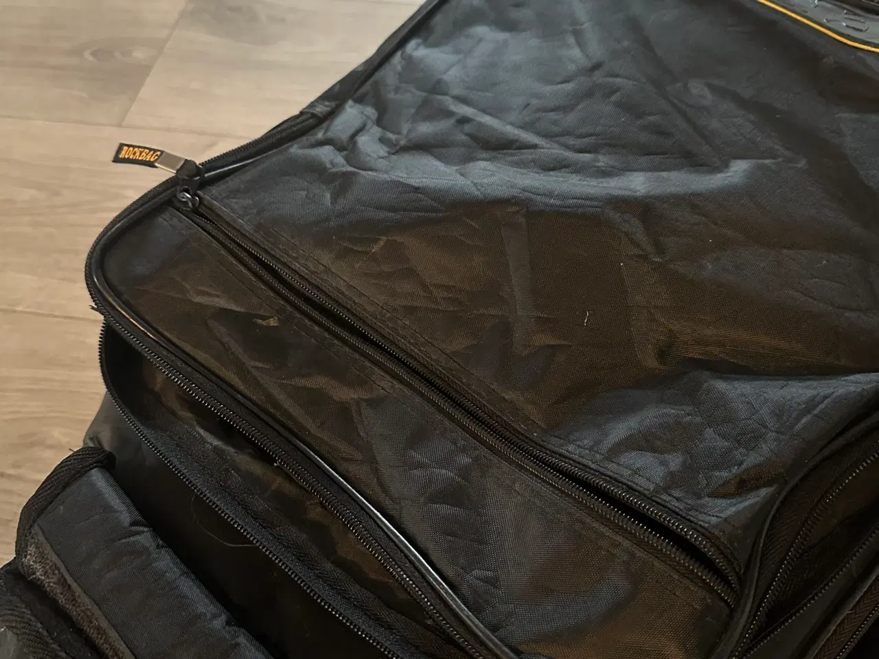 Billede 11 - Guitar med taske