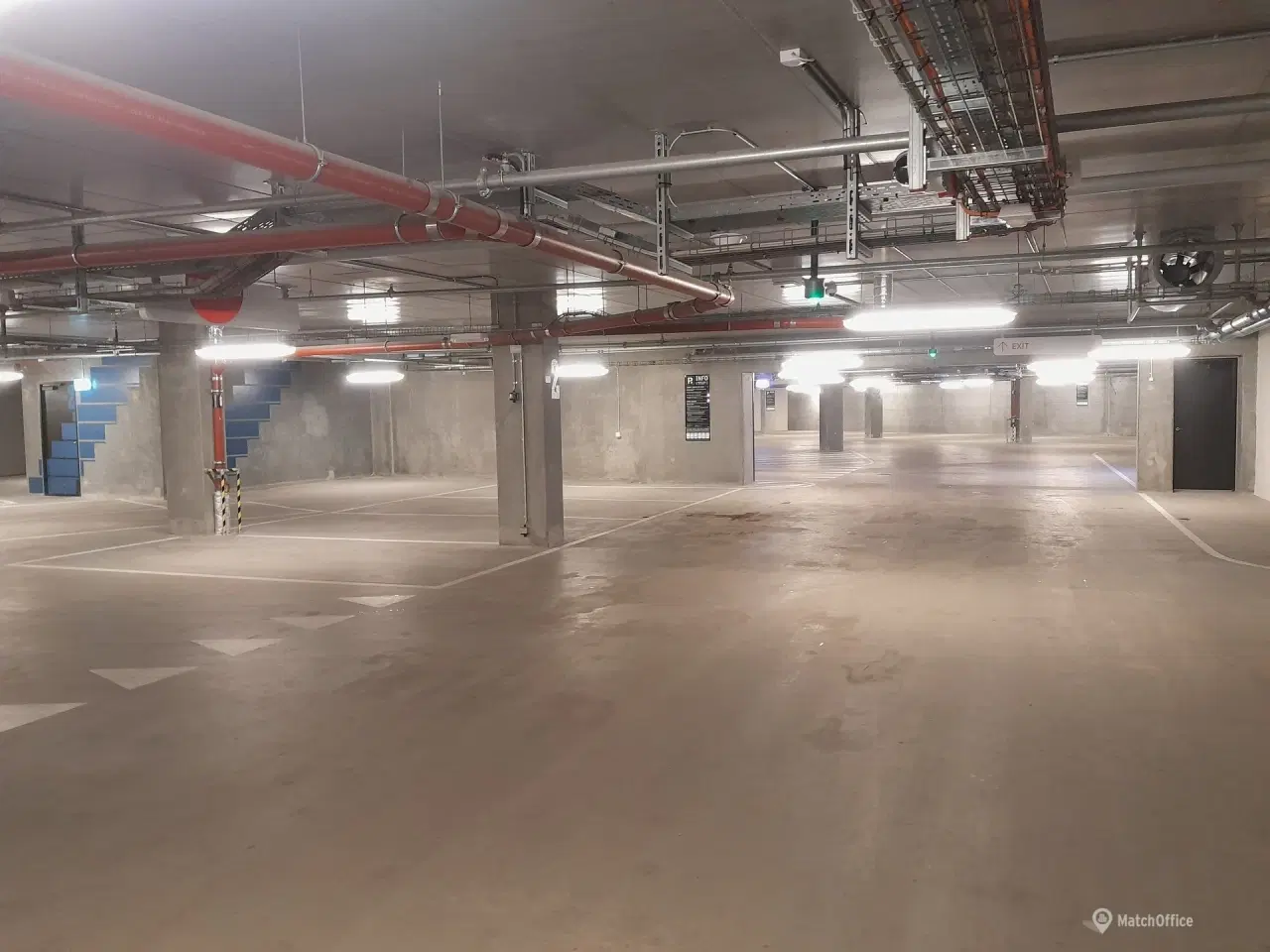 Billede 4 - Parkering til leje i Postbyen i centrum af København.