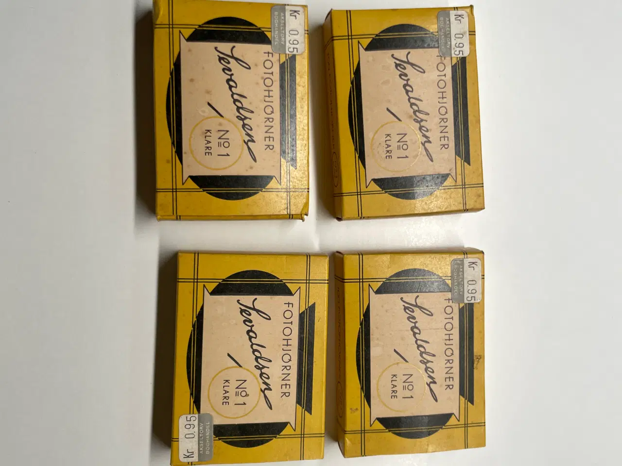 Billede 2 - Agfa Isopan, diasrammer, ADOX beholder, fotohjørne