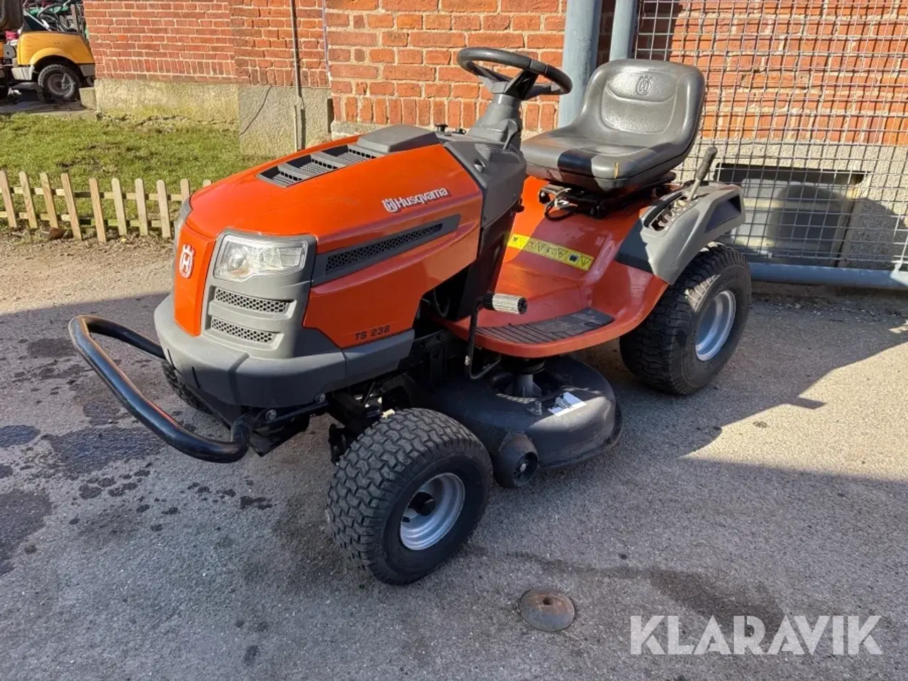Billede 1 - Havetraktor Husqvarna TS 238