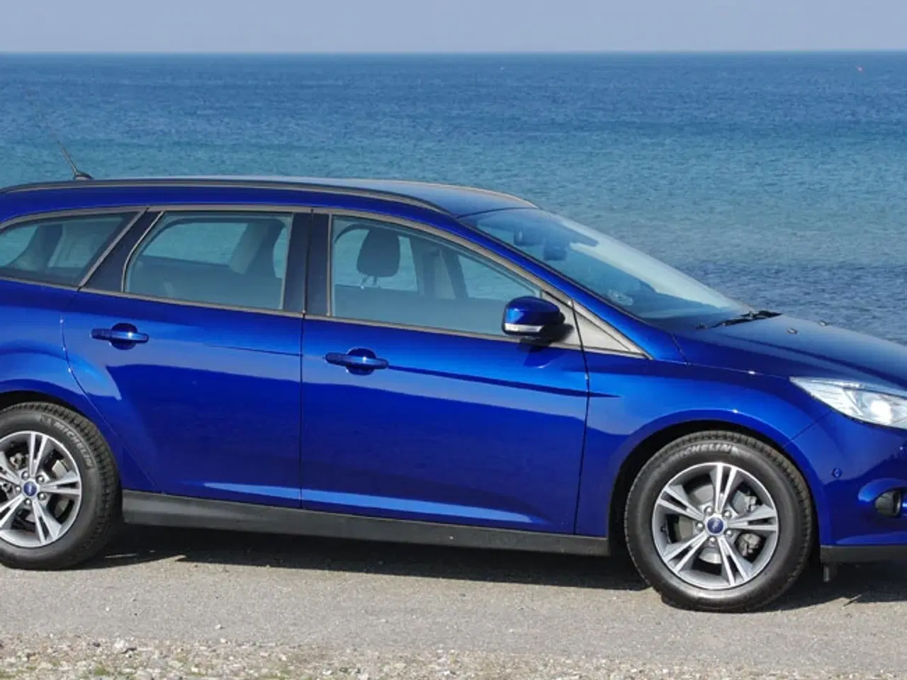 Billede 5 - Stabil bil venter på dig!