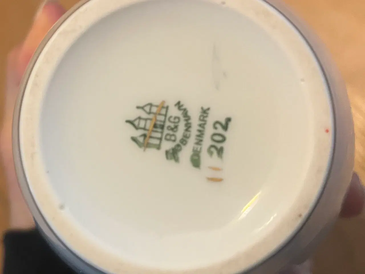Billede 9 - Vase, Sukkerskål, lysestage, salt og pebersæt 