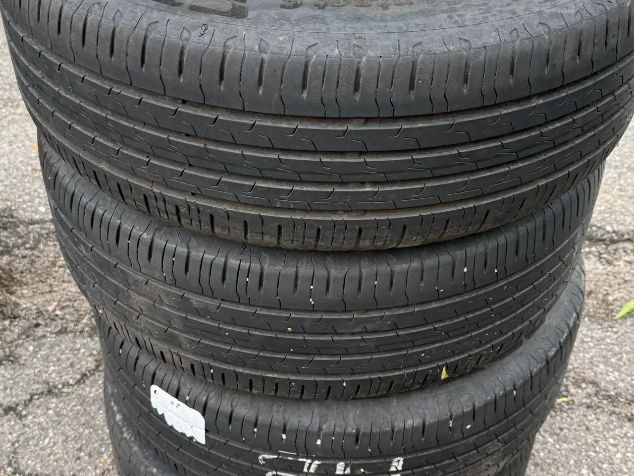 Billede 2 - Hyundai alufælge med dæk 5x114.3 krydsmål 