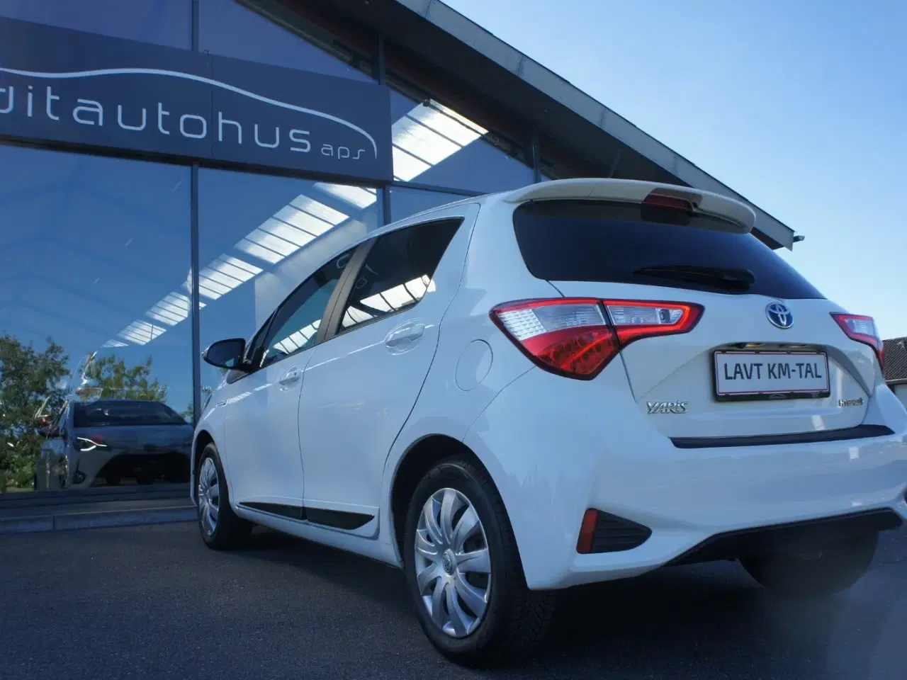 Billede 6 - Toyota Yaris 1,5 Hybrid CHIC e-CVT