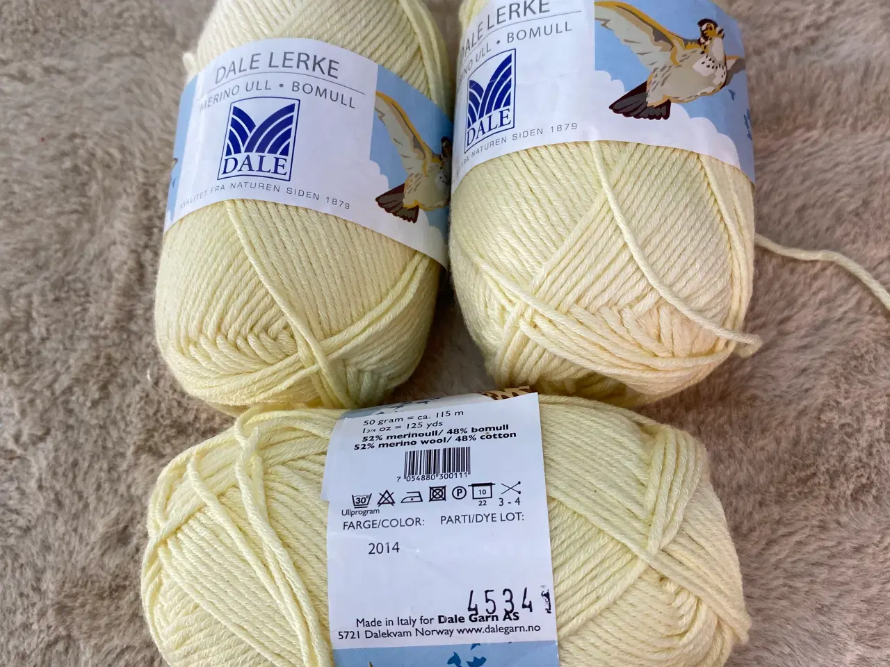Billede 3 - Lækkert Dale Lerke garn 112 nøgler - 18 farver