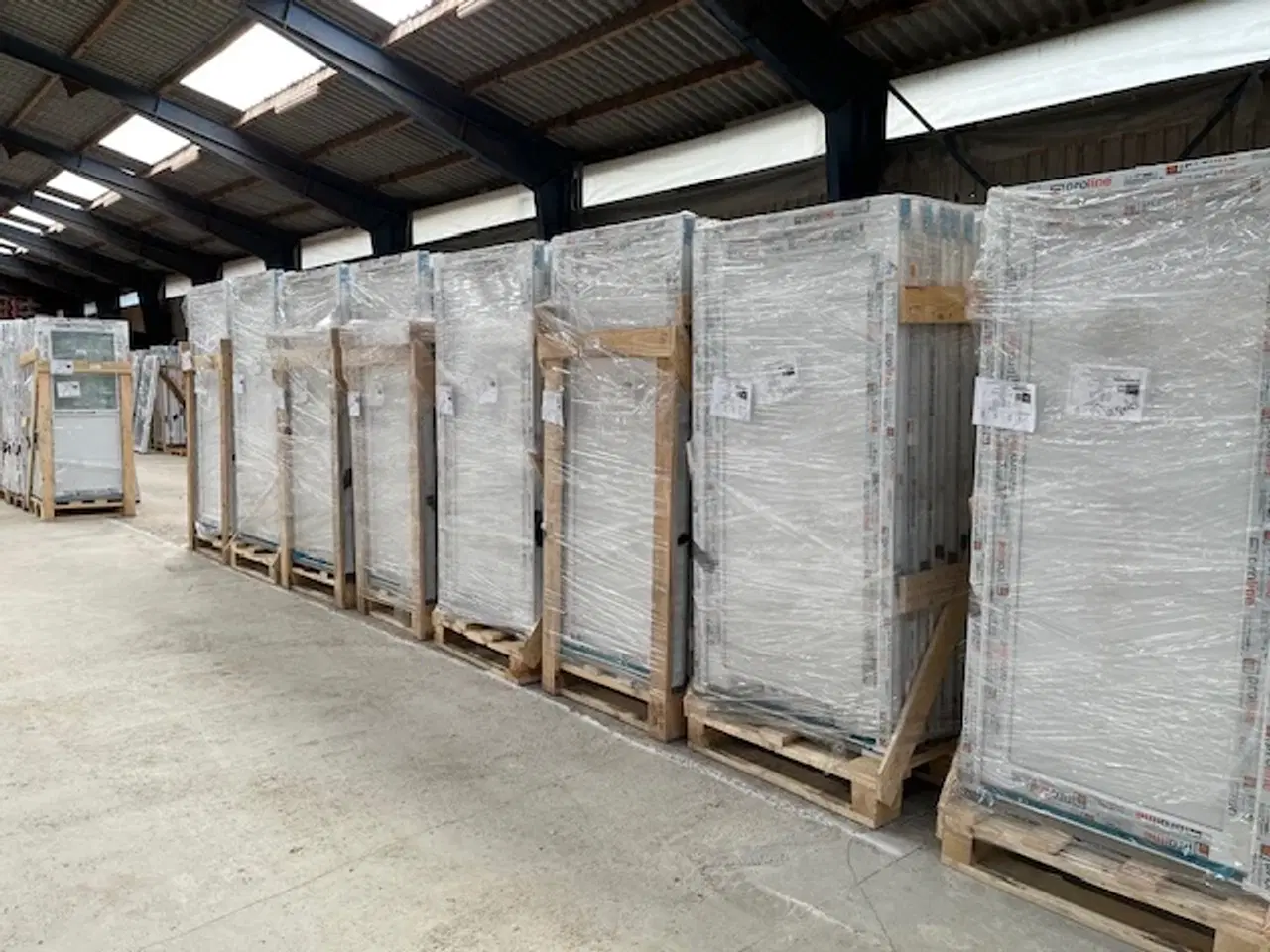 Billede 8 - Facadedør plast