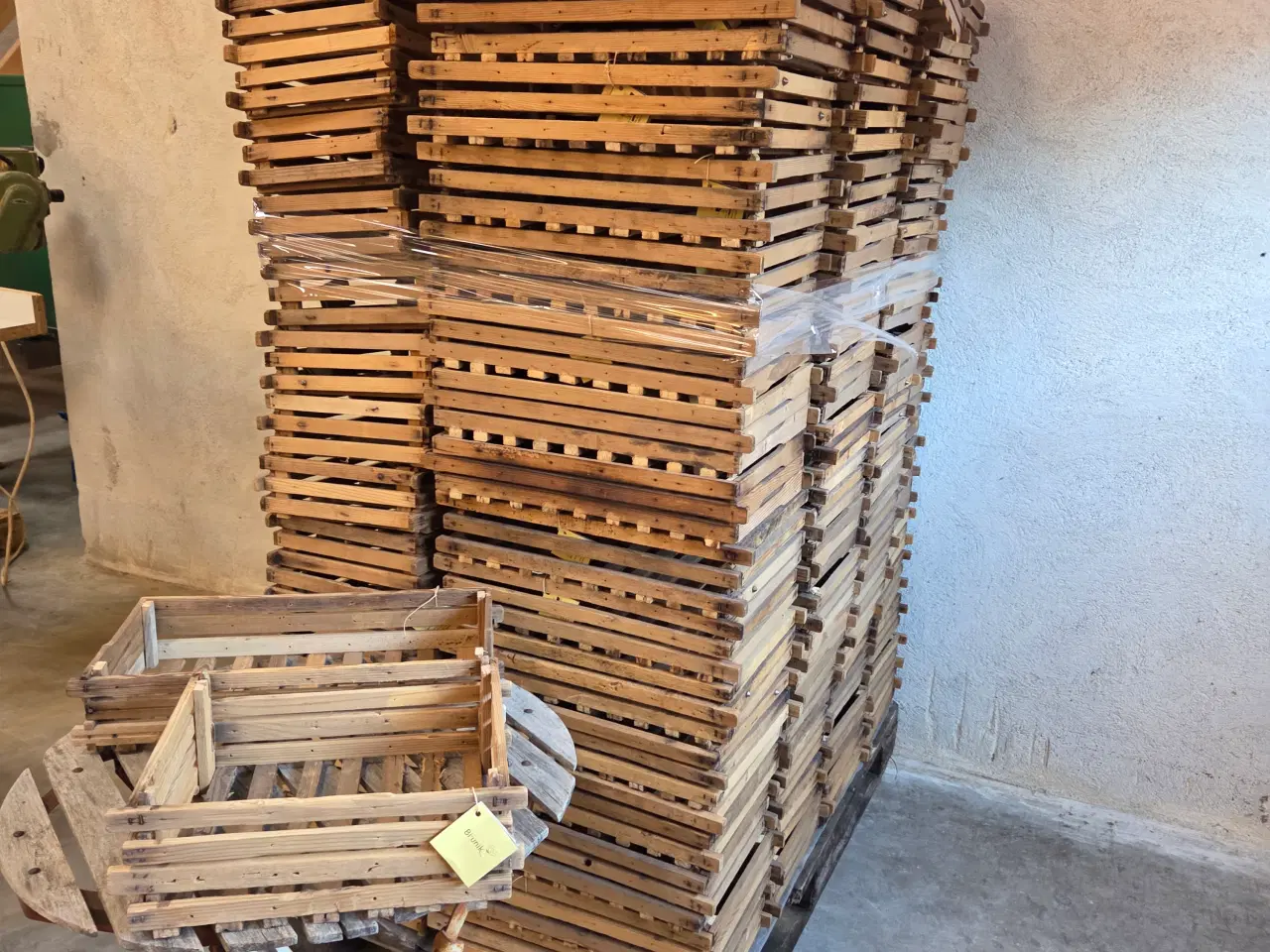 Billede 5 - Flotte opbevaringskurve med patina, flere str.