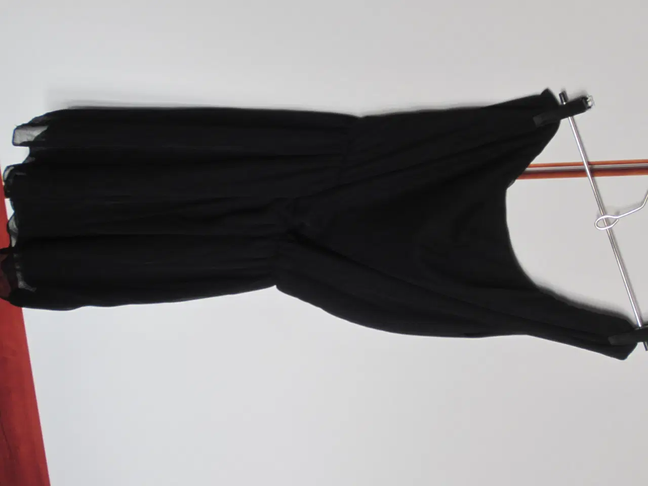 Billede 5 - Smart sort kjole - festkjole i str. XS