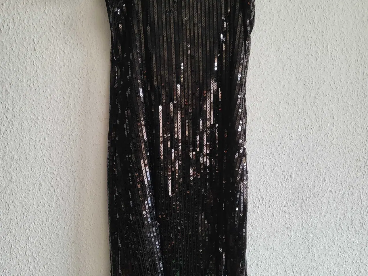 Billede 2 - Paliet kjole 