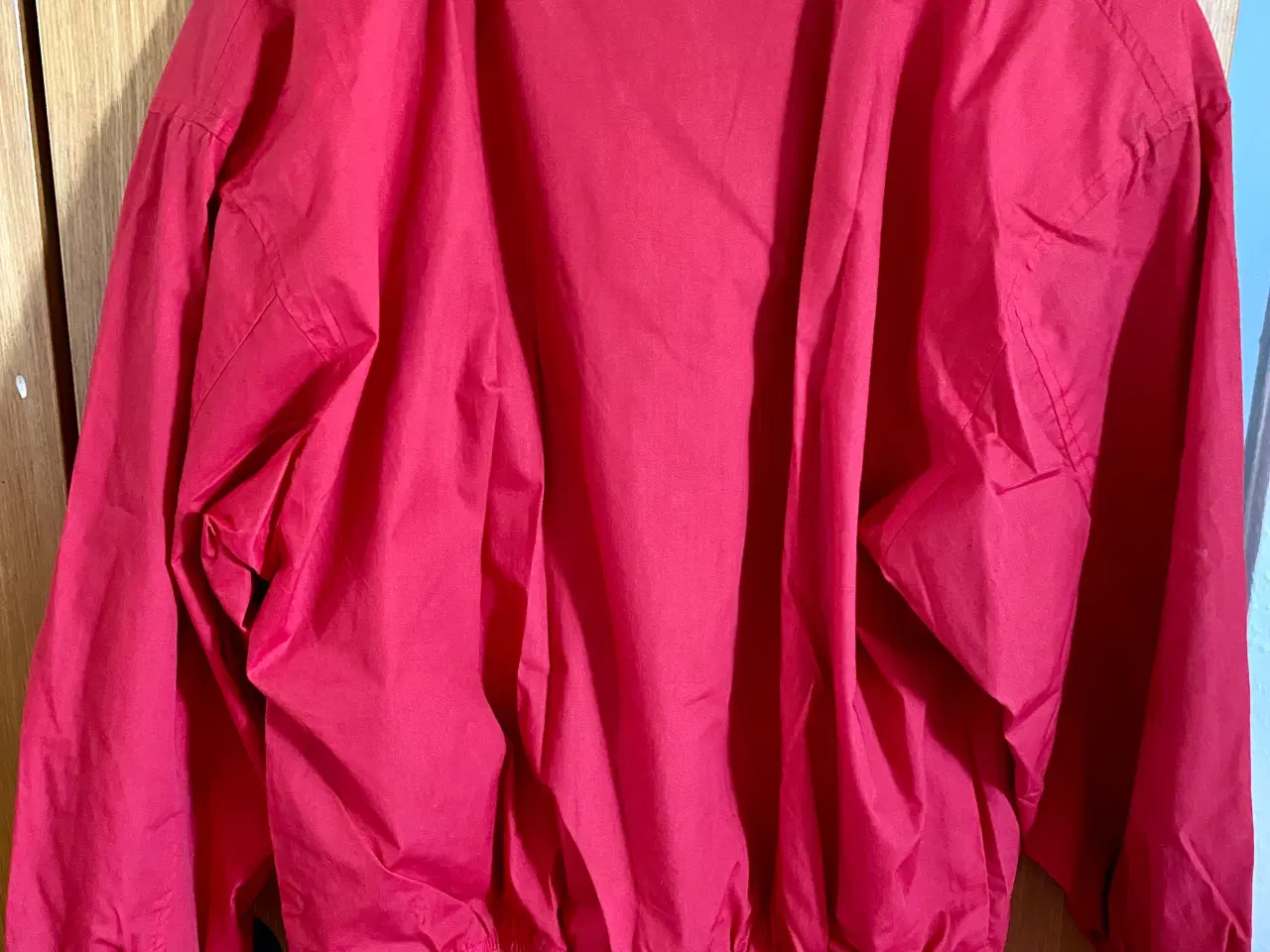 Billede 2 - Oversize Rød jakke