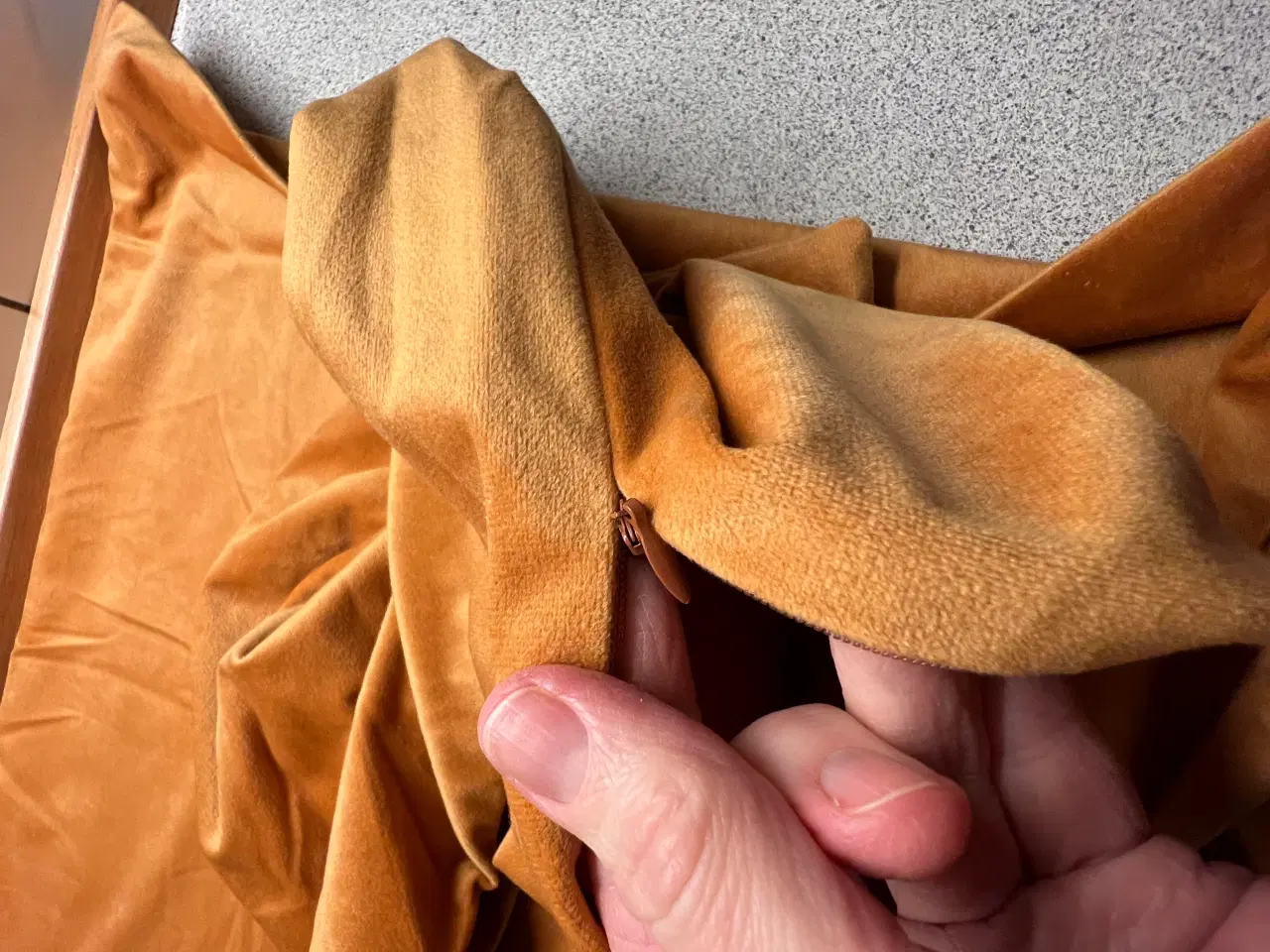 Billede 2 - To Pudebetræk 50x50 cm