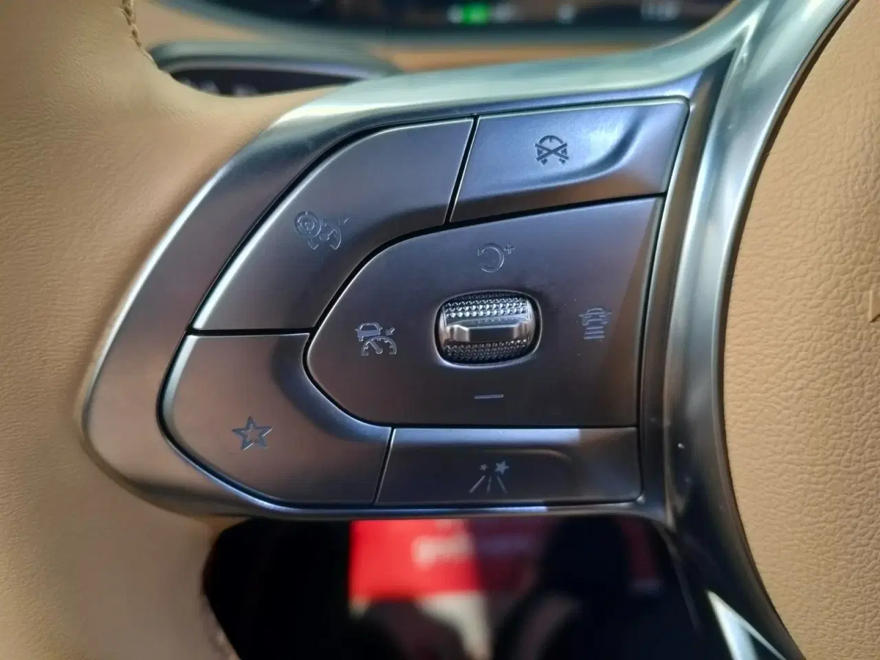 Billede 10 - Voyah Free Noir