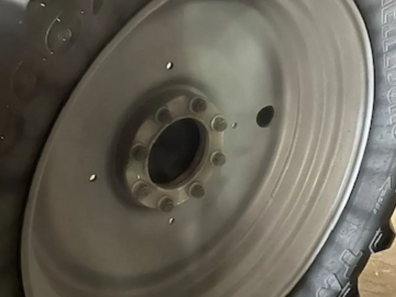 Billede 6 - Massey Ferguson 6715 S Med front læsser. Læsser er meget lidt brugt.