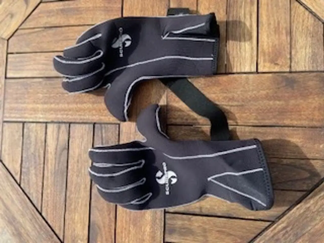 Billede 1 - ScubaPro Neoprenhandske til UV jagt