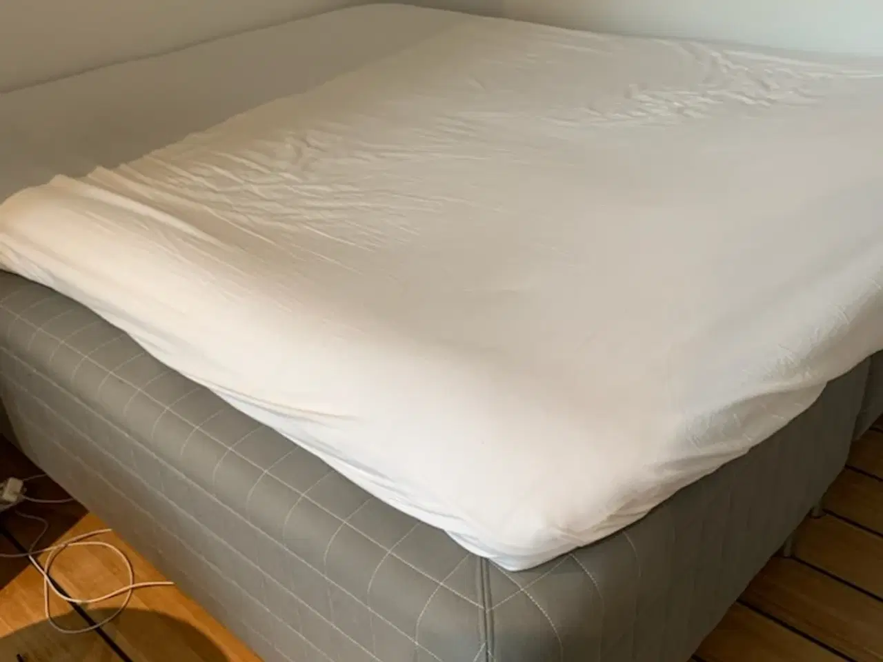 Billede 4 - IKEA SKÅRER boxmadras 2 stk 90x200 m. topmadras