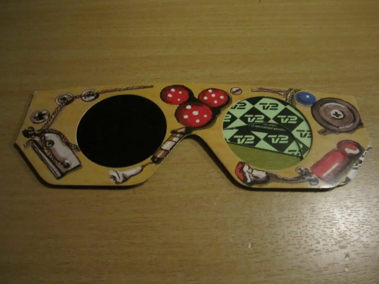 Billede 1 - PYRUS 3-D BRILLER.