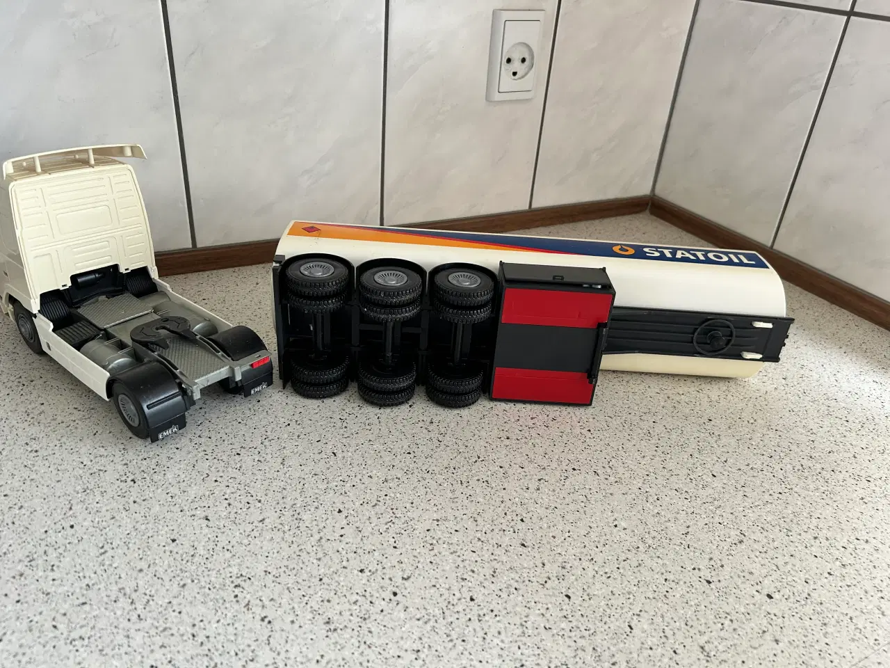 Billede 7 - Modellastbil 
