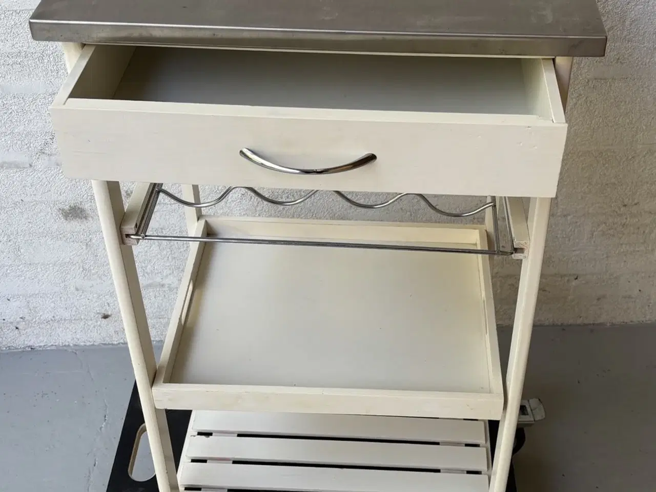 Billede 1 - Køkken Anretter Bord  B 46,5 x D 39 x H 78