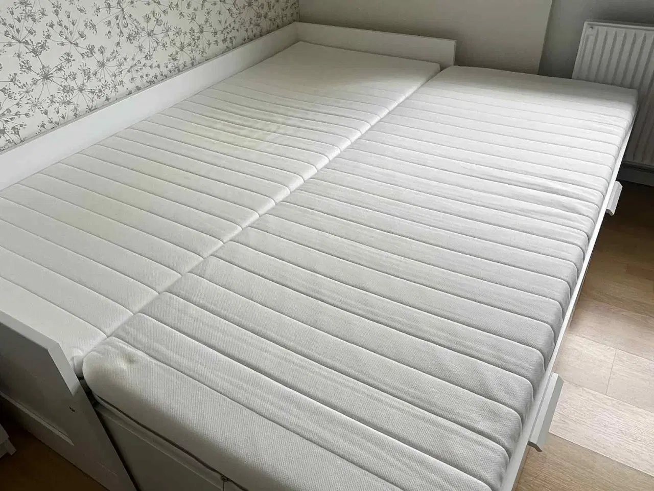 Billede 2 - Seng incl. madrasser 