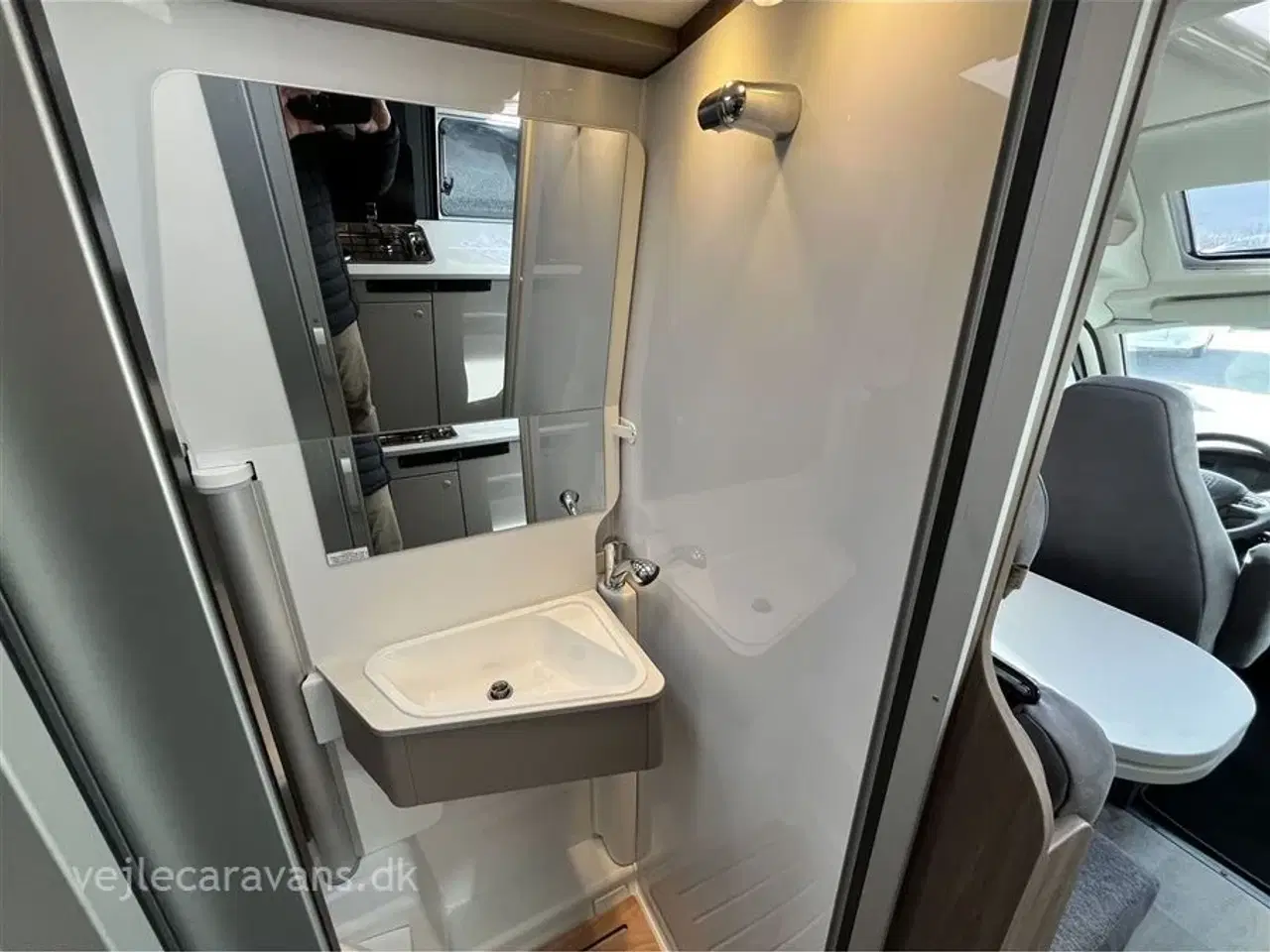 Billede 15 - 2026 - Carado CV600 PRO+