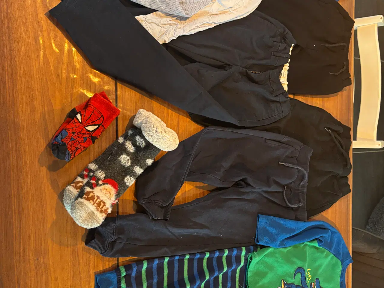 Billede 10 - Drengetøjpakke str 116