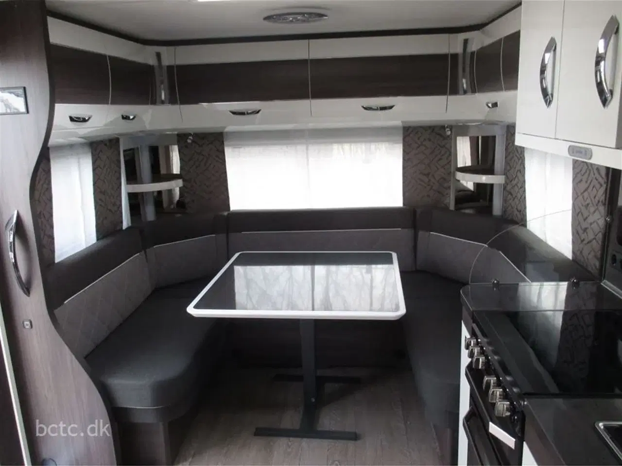 Billede 12 - 2024 - Hobby Prestige 720 UKFe   SPECIAL-VOGN